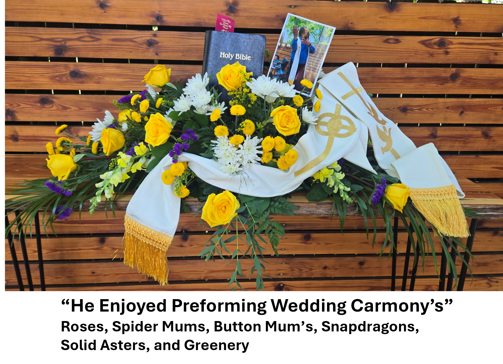 Keepsake jewelry detail