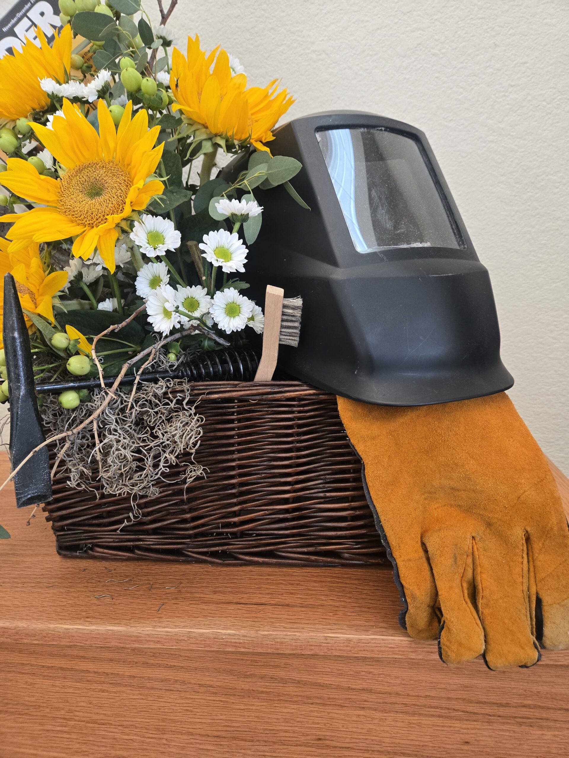 Welder's memorial tribute